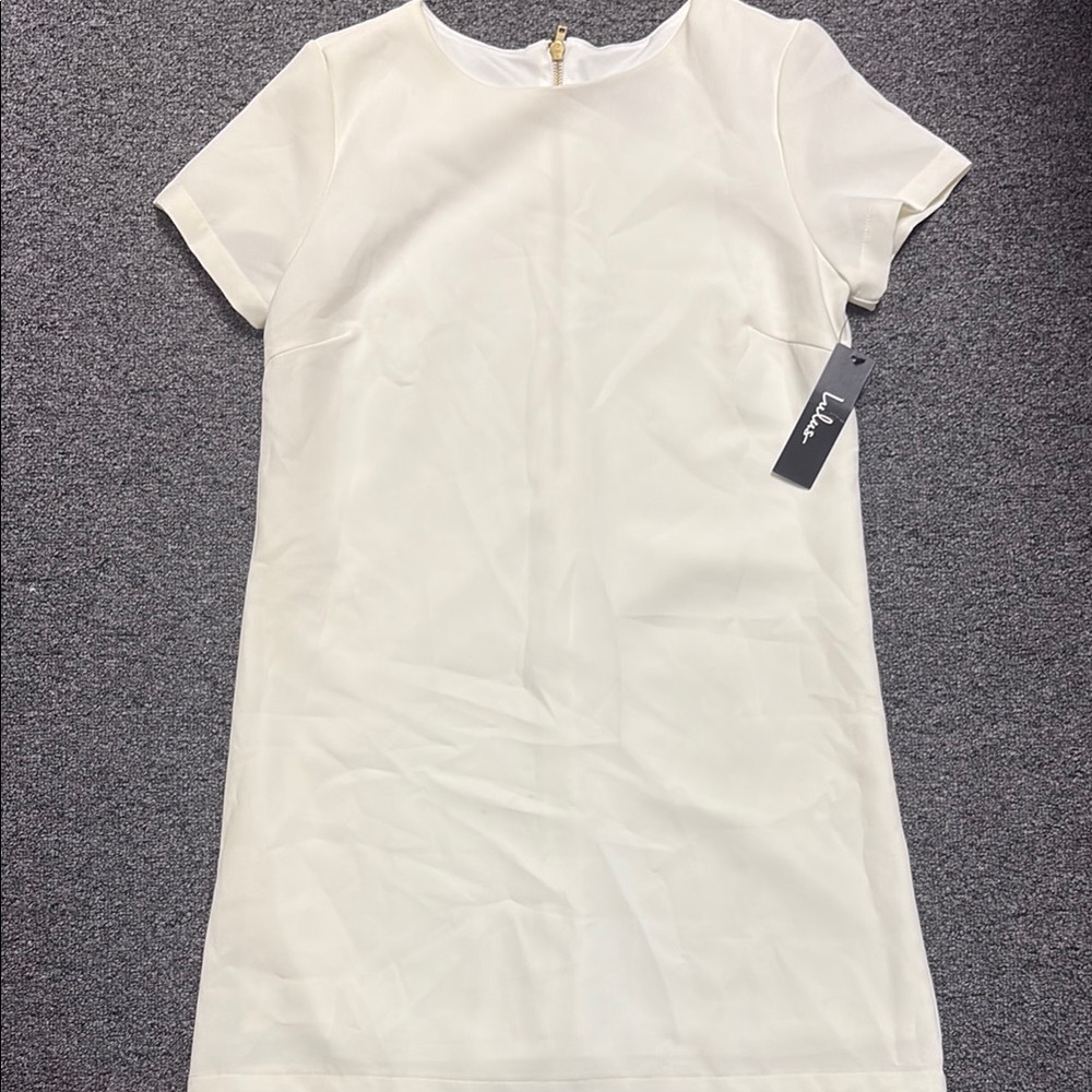 Elegant Cream Short Sleeve Dress
